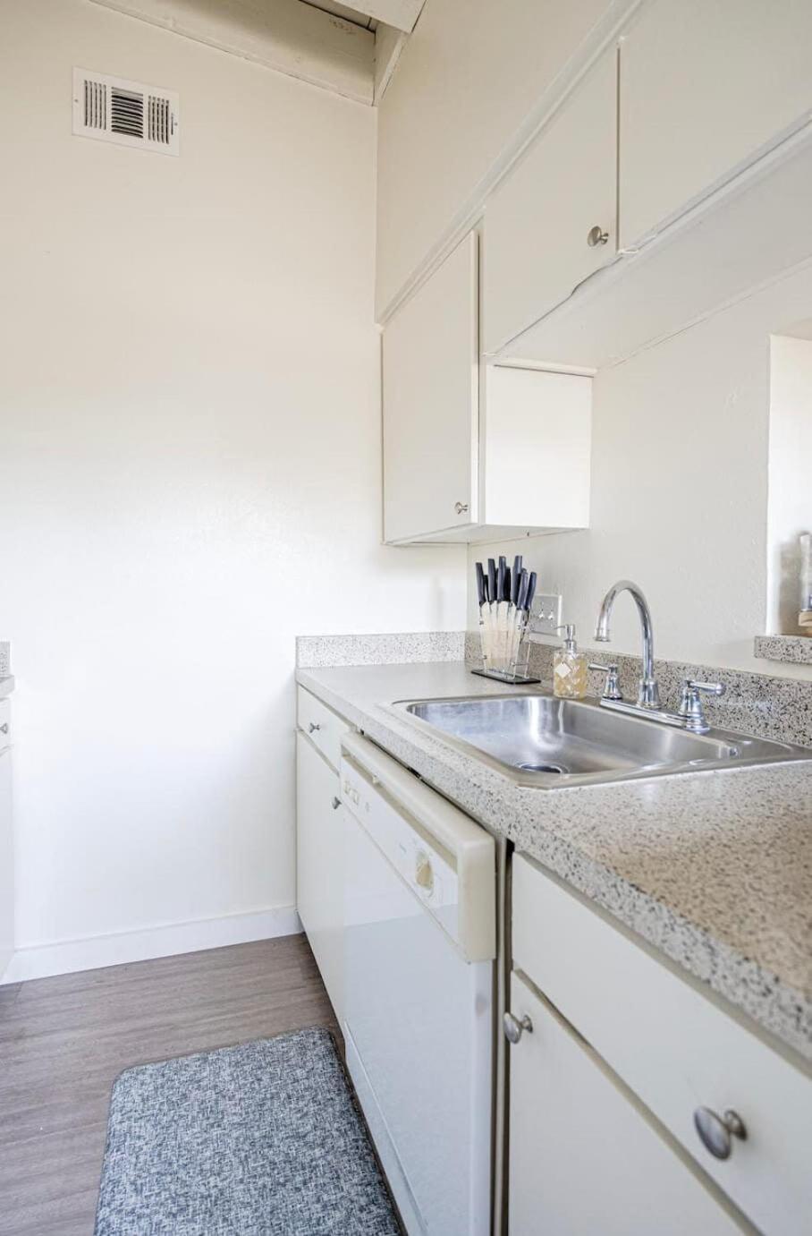 The Modern I Sleep 5 I Close To Downtown I Roku Tv Austin Exteriör bild